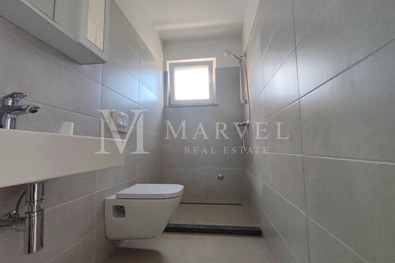 Apartma Naprodaj - PRIMORSKO-GORANSKA Malinska-Dubašnica