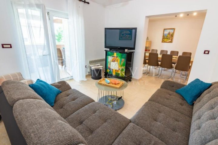 Haus Zu verkaufen - Primorsko-goranska Malinska-dubašnica - foto 3/19