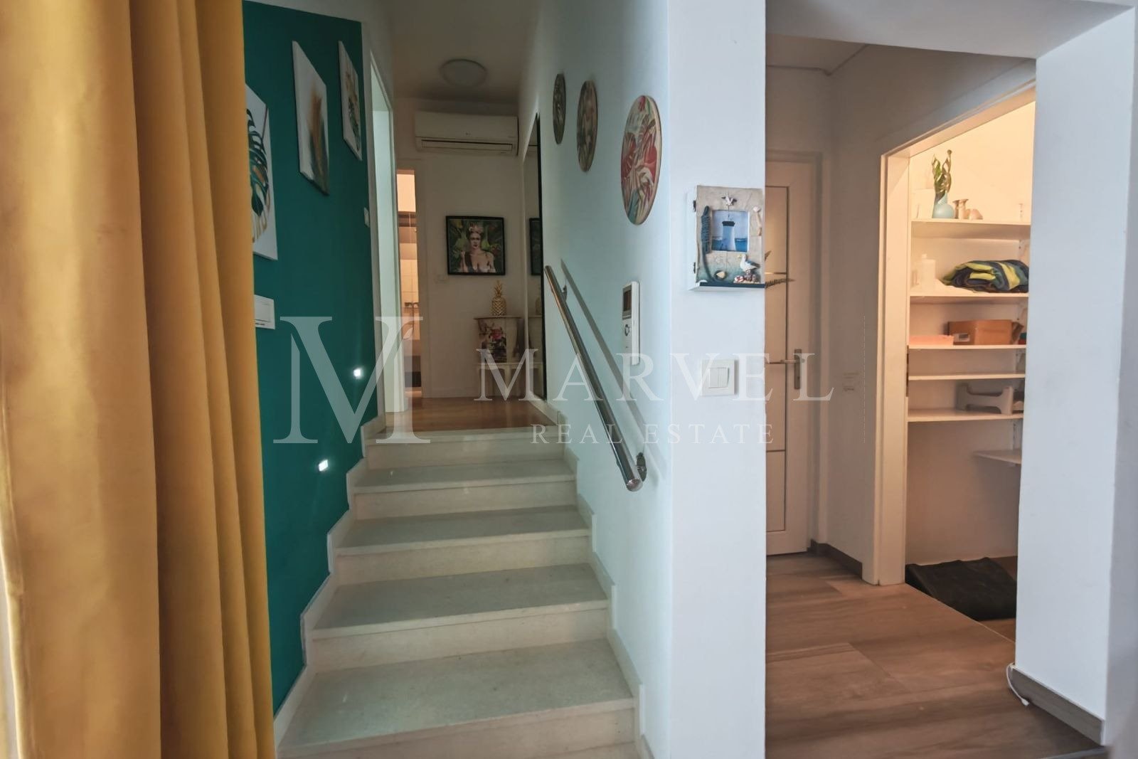 Apartment Zu verkaufen - PRIMORSKO-GORANSKA OMIŠALJ