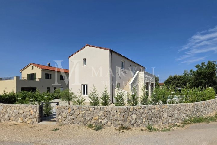 House For sale - Primorsko-goranska Malinska-dubašnica - foto 2/11