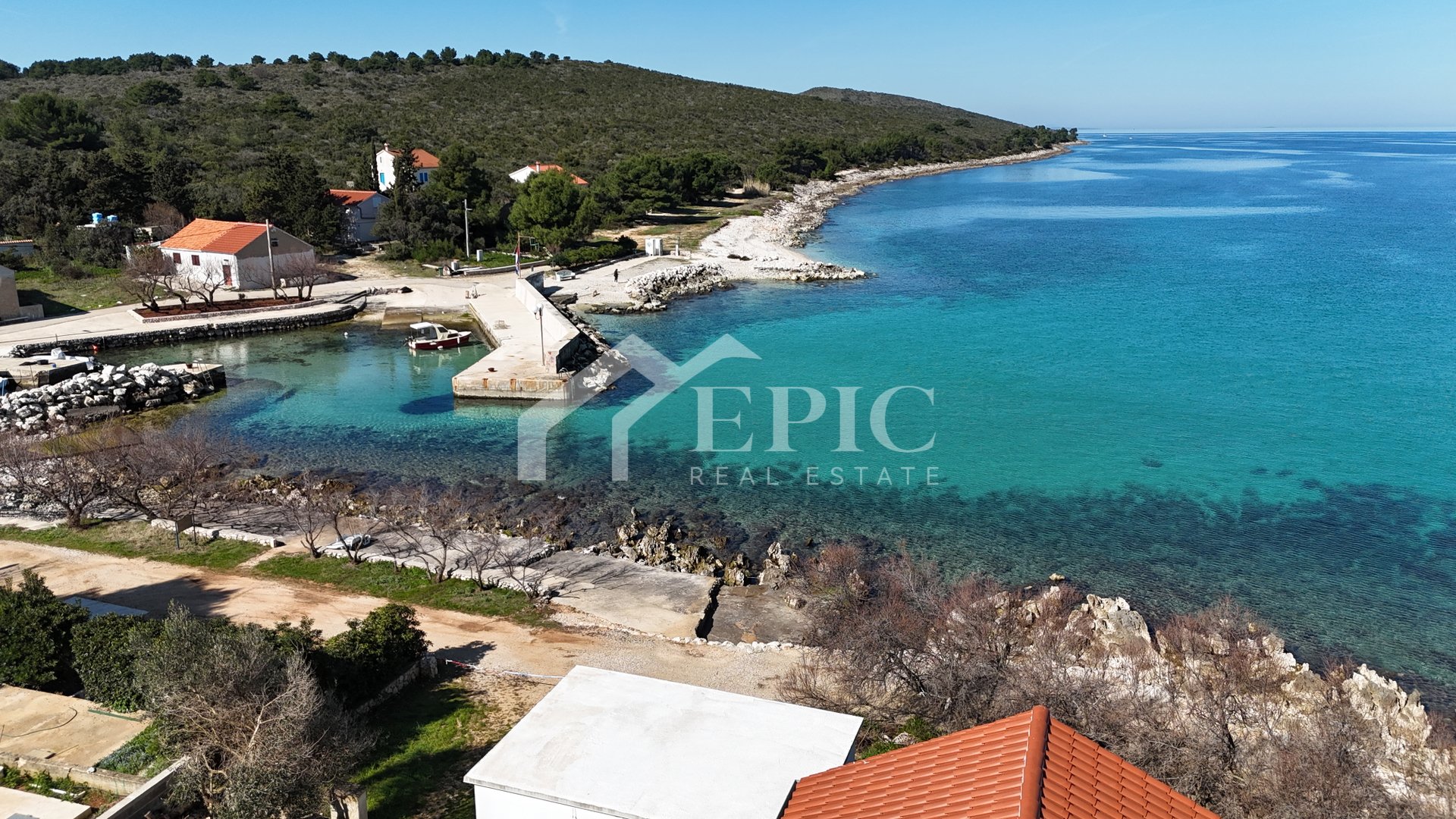 Land For sale - Zadarska Ugljan