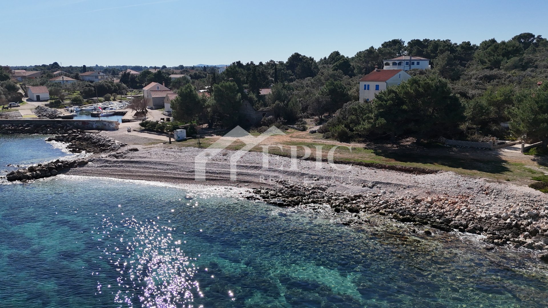Land For sale - Zadarska Ugljan