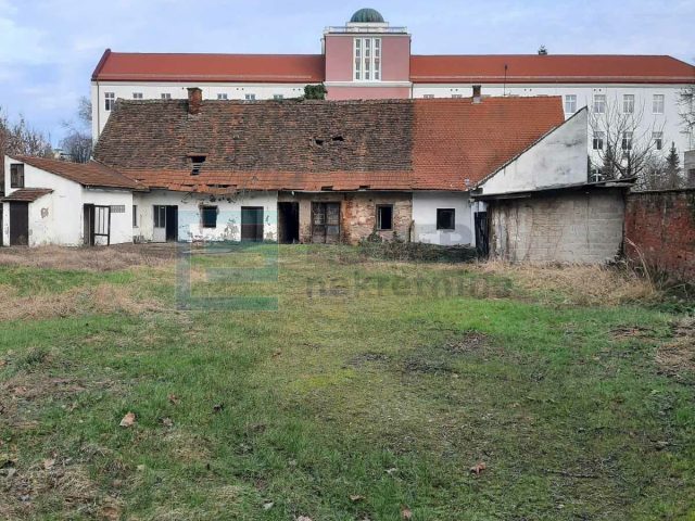 Terreno in vendita 2486 m² – Varaždin