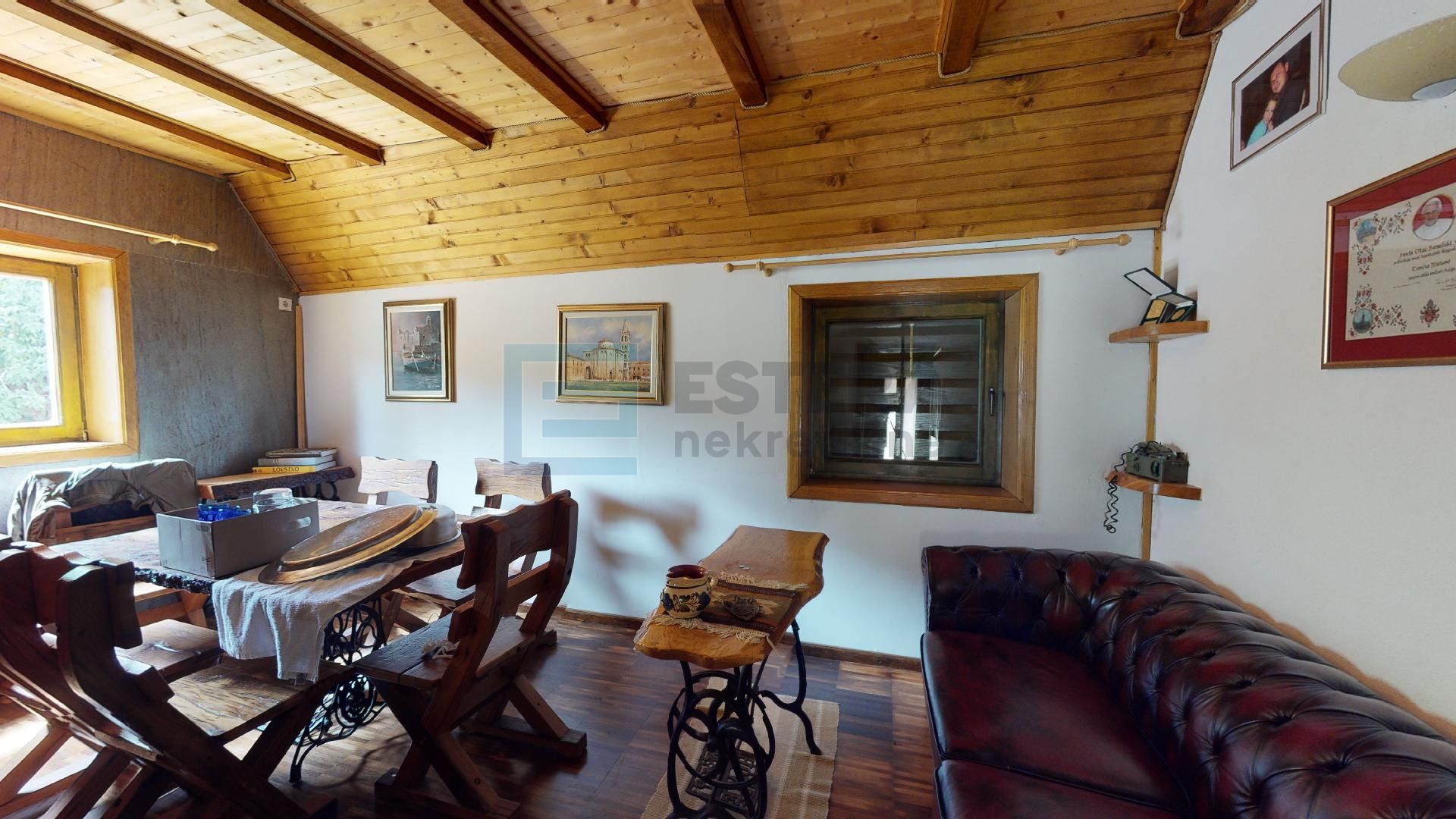 Maison À vendre - Ličko-senjska Udbina