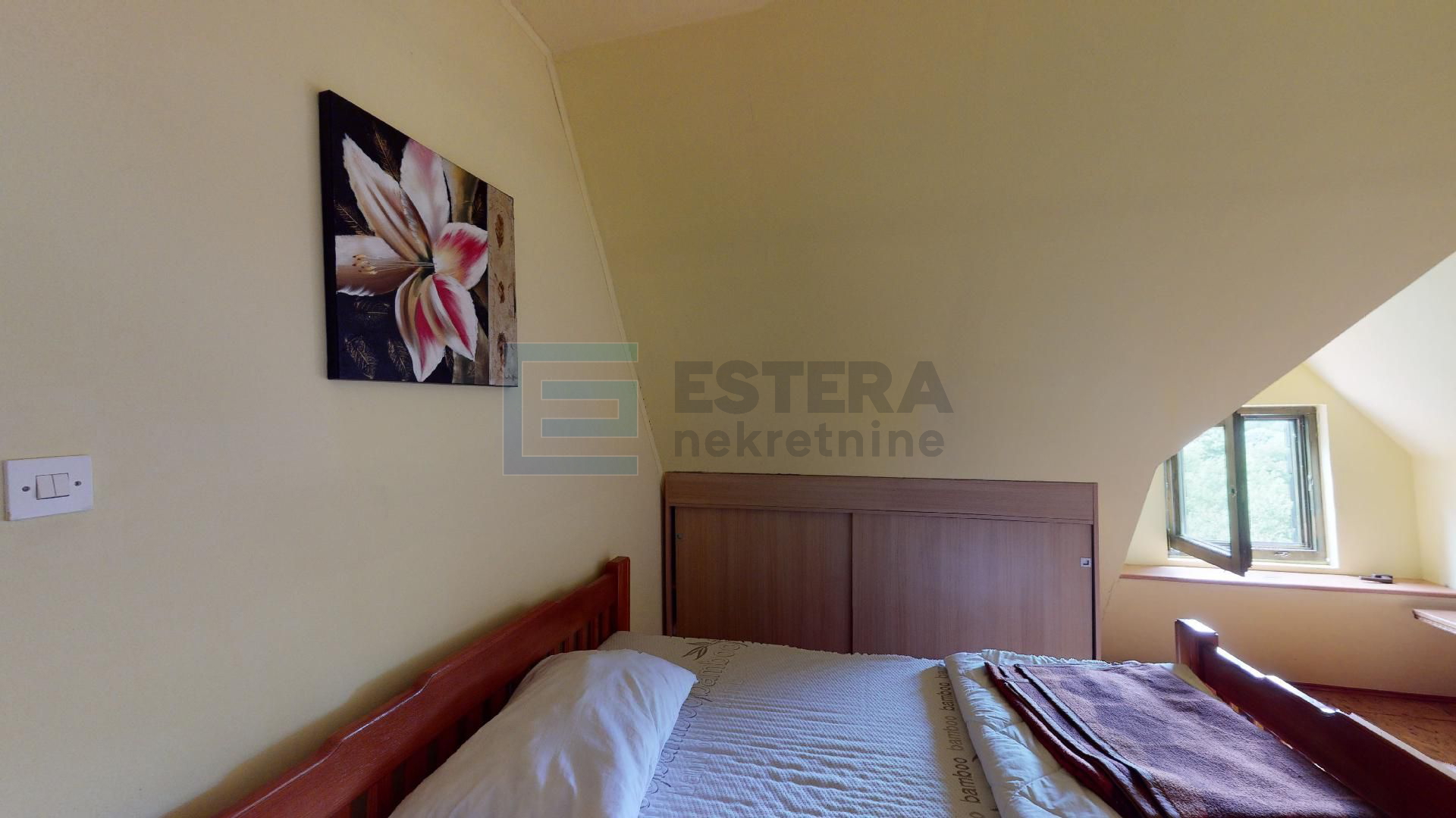 Maison À vendre - Ličko-senjska Udbina