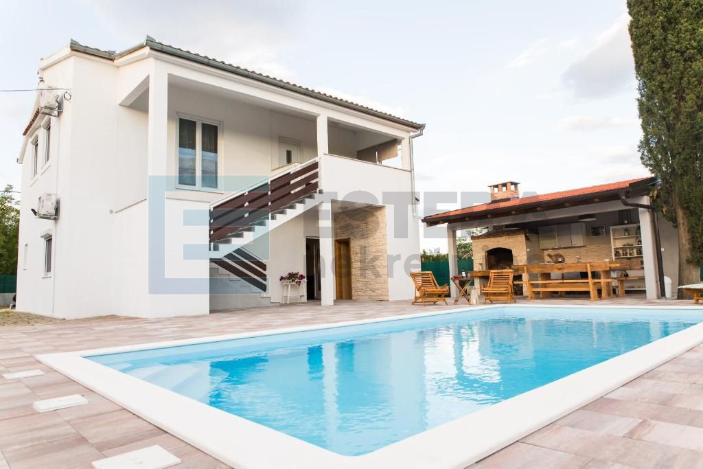 Casa In vendita - Zadarska Perušić Benkovački - foto 3/21