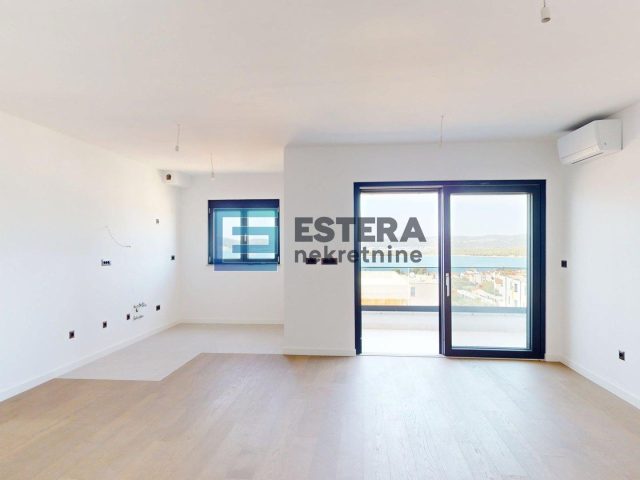 Appartamento in vendita 272 m² – Sveti Filip I Jakov