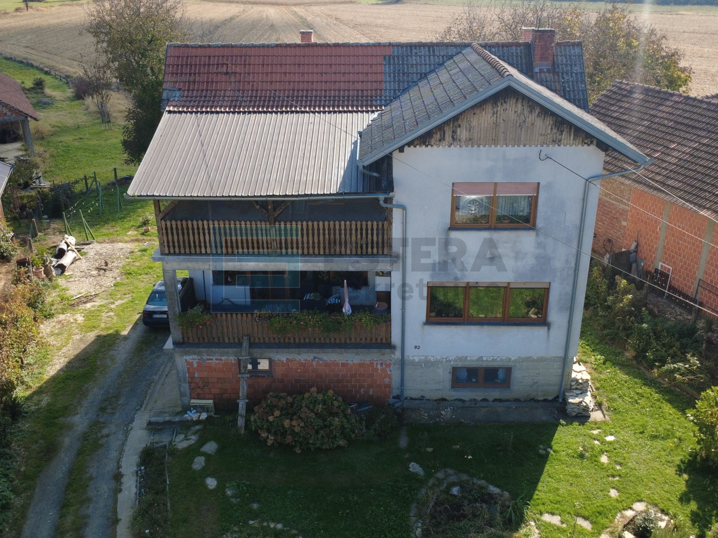 Dom Na sprzedaż - Zagrebačka Vrbovec - foto 1/35