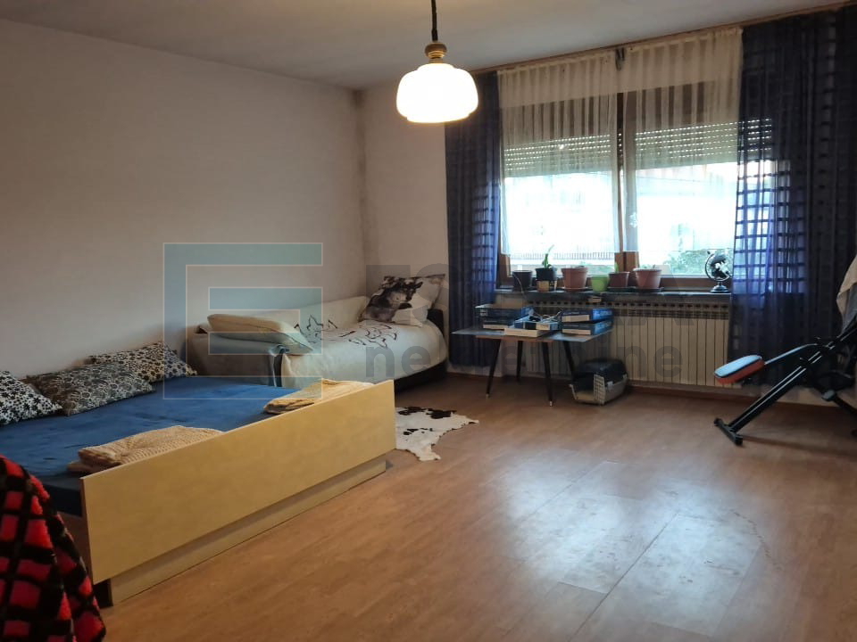 Dom Na sprzedaż - Zagrebačka Vrbovec
