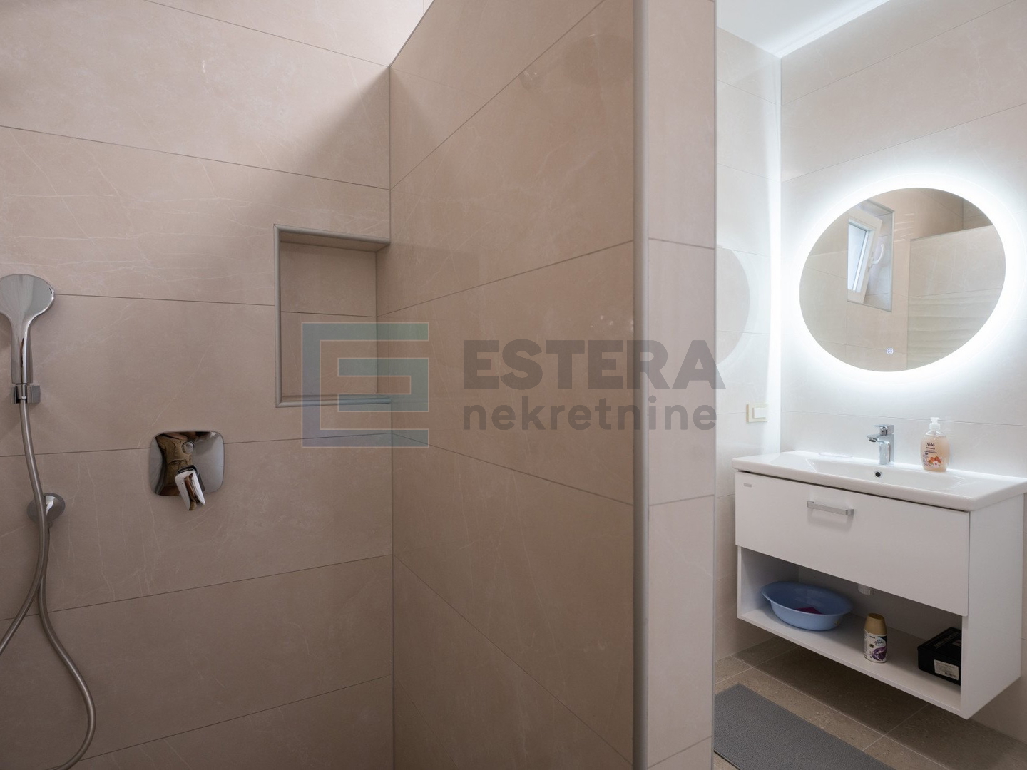 House For sale - Zadarska Sukošan