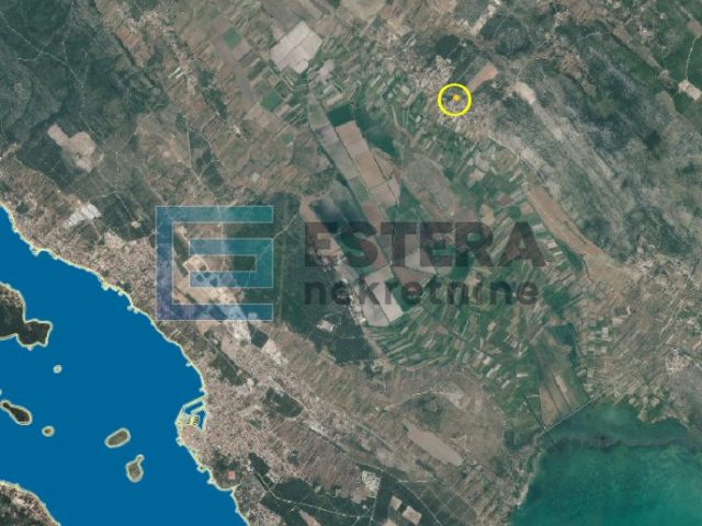 Parcela naprodaj 1098 m² – Kakma