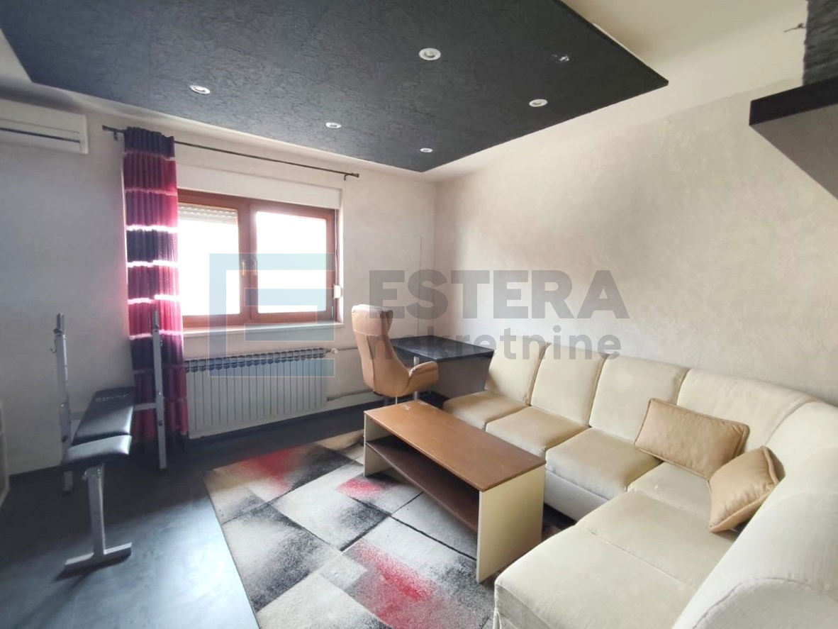 Maison À vendre - Varaždinska Hallers