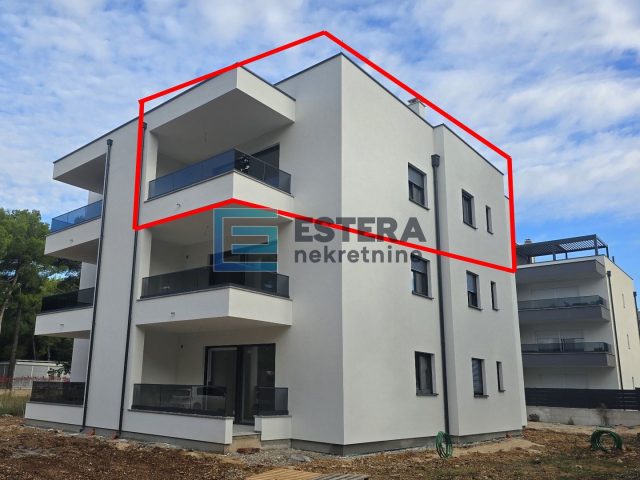 Stan na prodaju 77 m² – Pakoštane