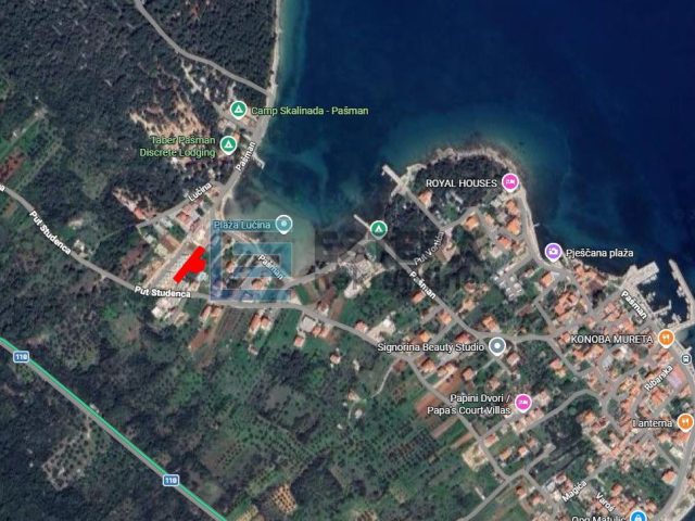 Parcela naprodaj 842 m² – Pašman