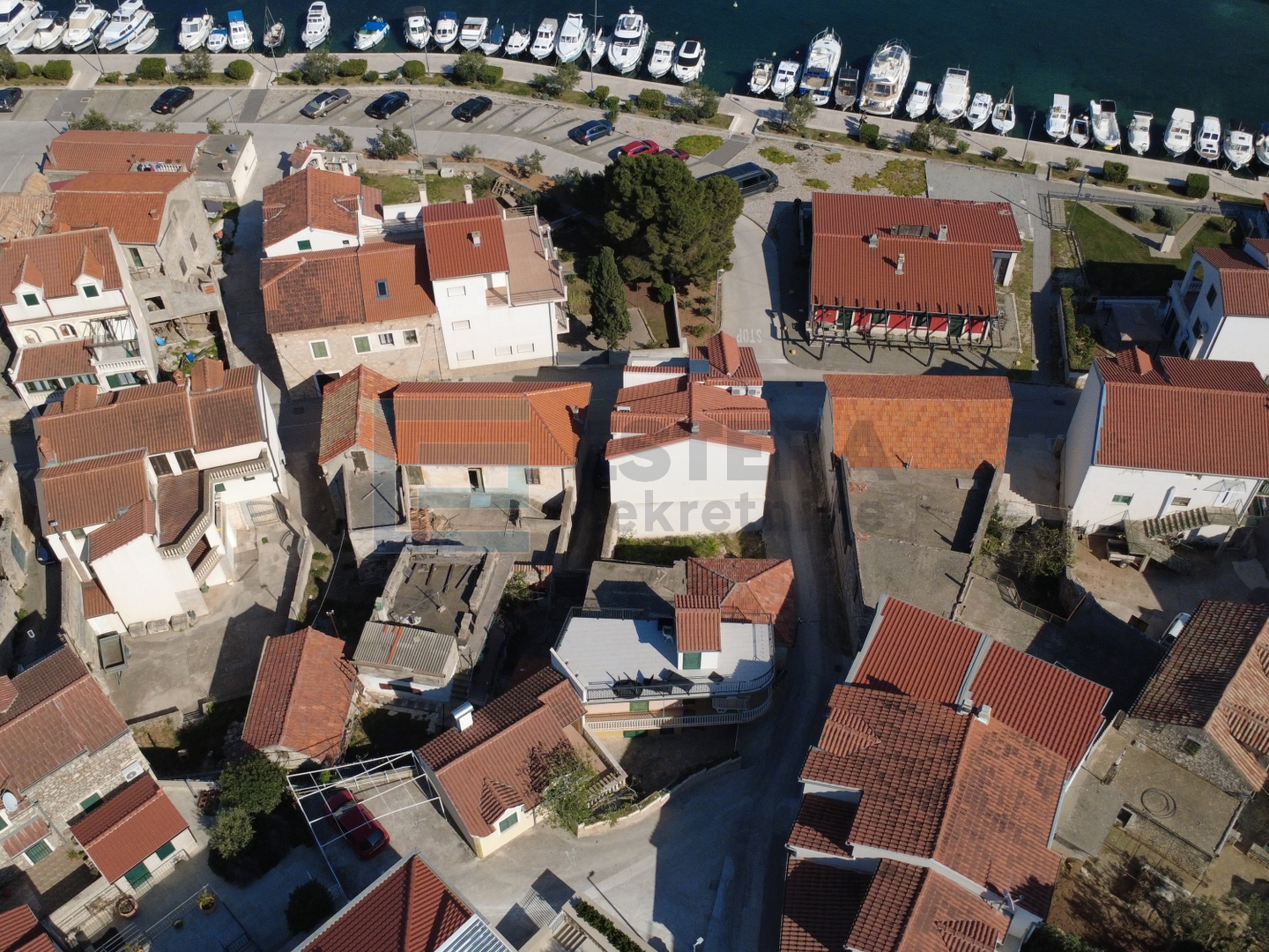Casa In vendita - Šibensko-kninska Tribunj