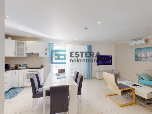 Casa in vendita 113 m² – Biograd Na Moru