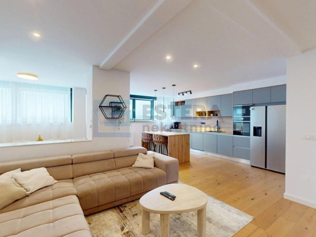 Stan na prodaju 113 m² – Velika Gorica