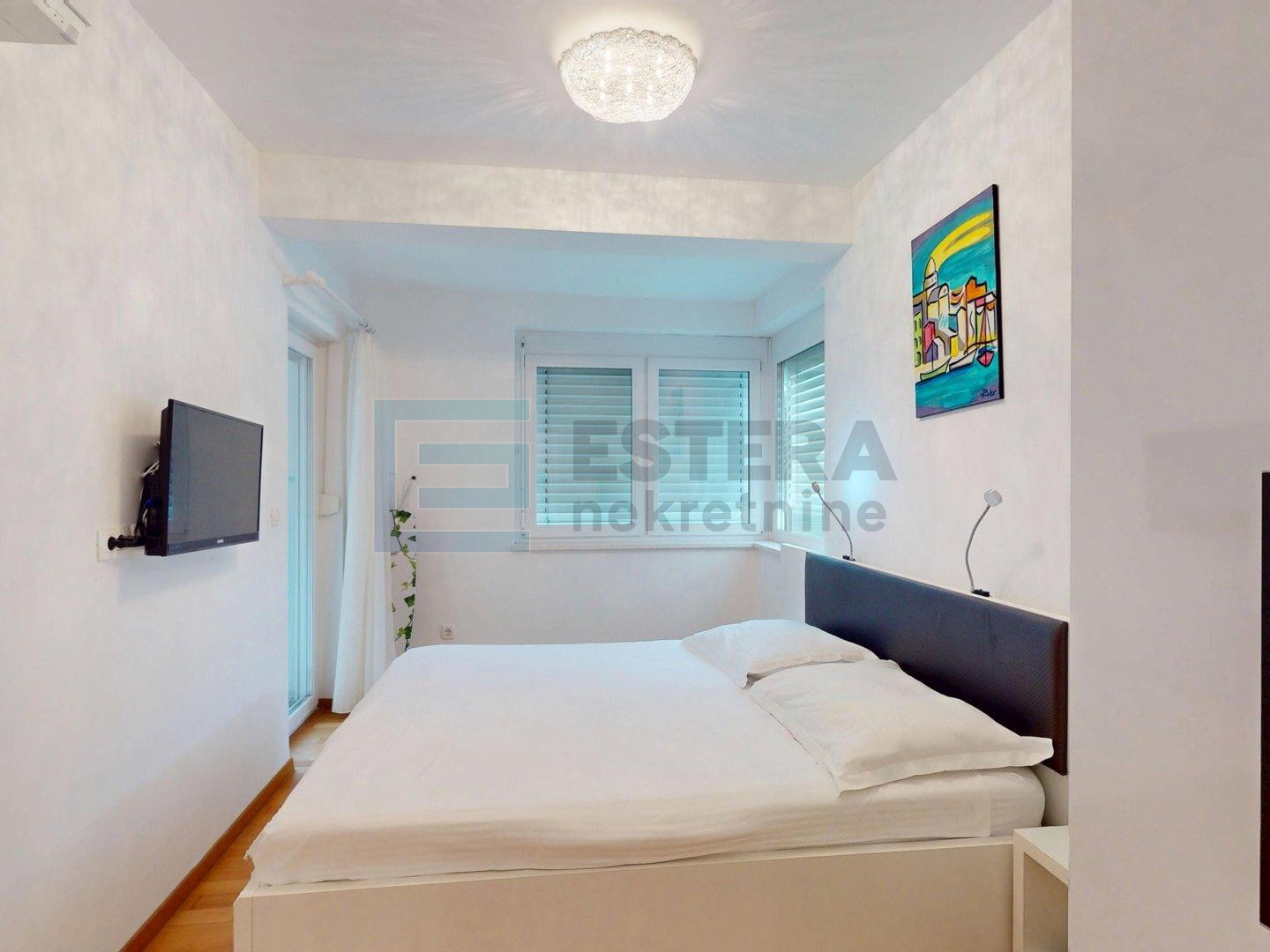 Flat For sale - Šibensko-kninska Srima