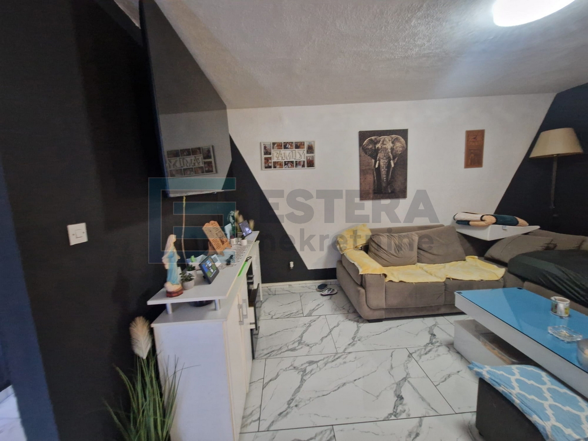 Haus Zu verkaufen - Zadarska Donji Karin