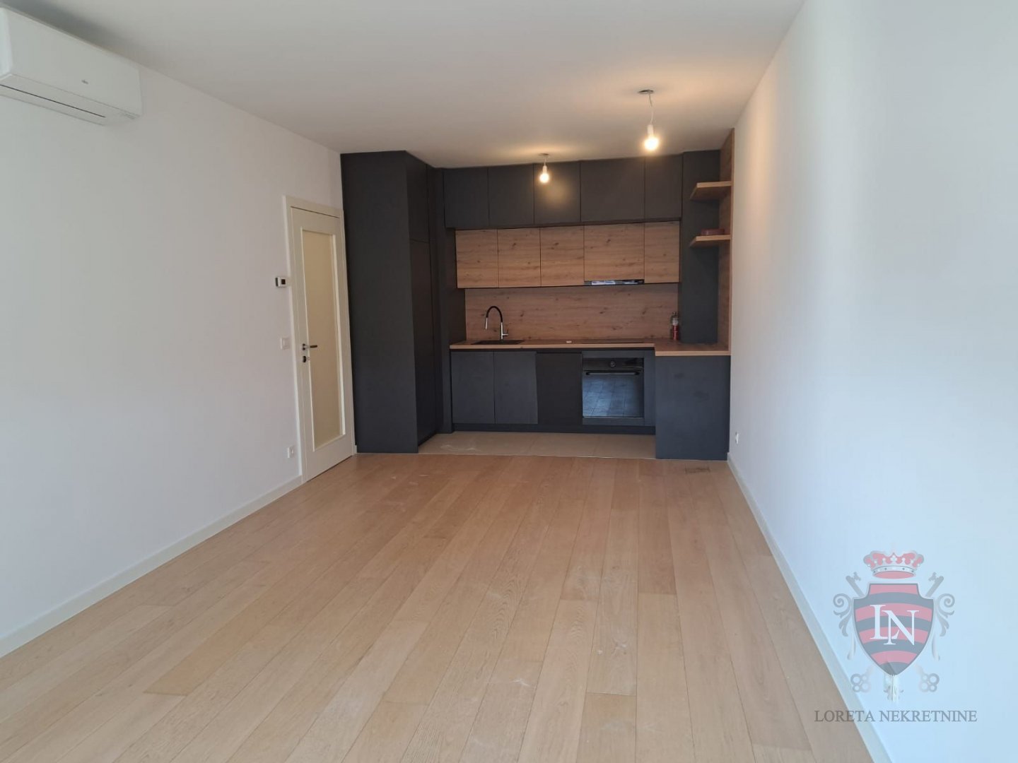 Poslovni prostor Za najam - Grad Zagreb Novi Zagreb - Istok