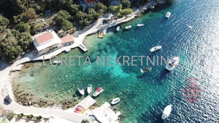 Land for sale 730 m² – Blato