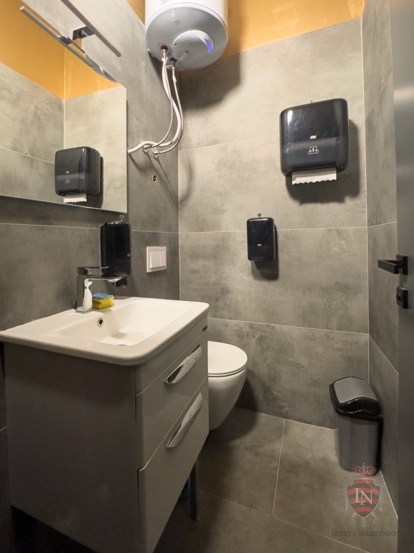 Gewerbefläche Zu verkaufen - Šibensko-kninska županija Šibenik