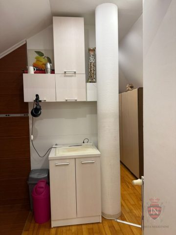 Appartement À louer - Grad Zagreb Stenjevec - foto 2/10
