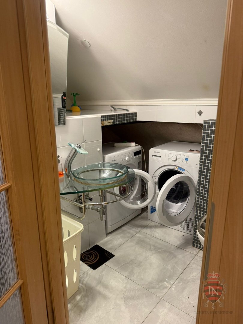 Appartement À louer - Grad Zagreb Stenjevec