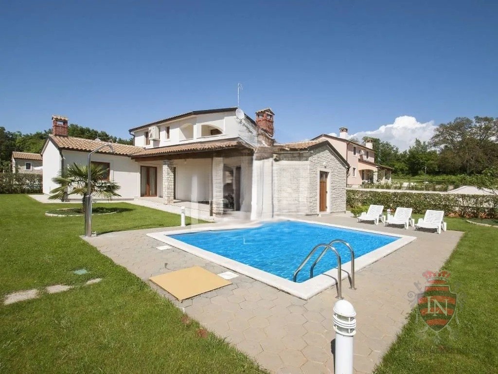Haus Zu verkaufen - Istarska županija Sveti Lovreč - foto 1/13