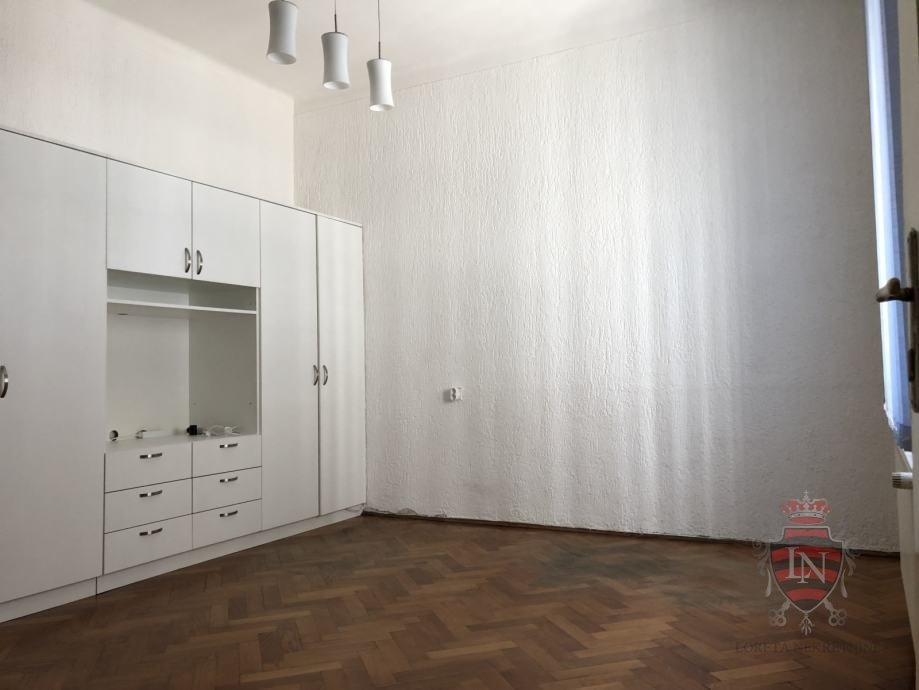 Poslovni prostor Za najam - Grad Zagreb Donji Grad - foto 1/12