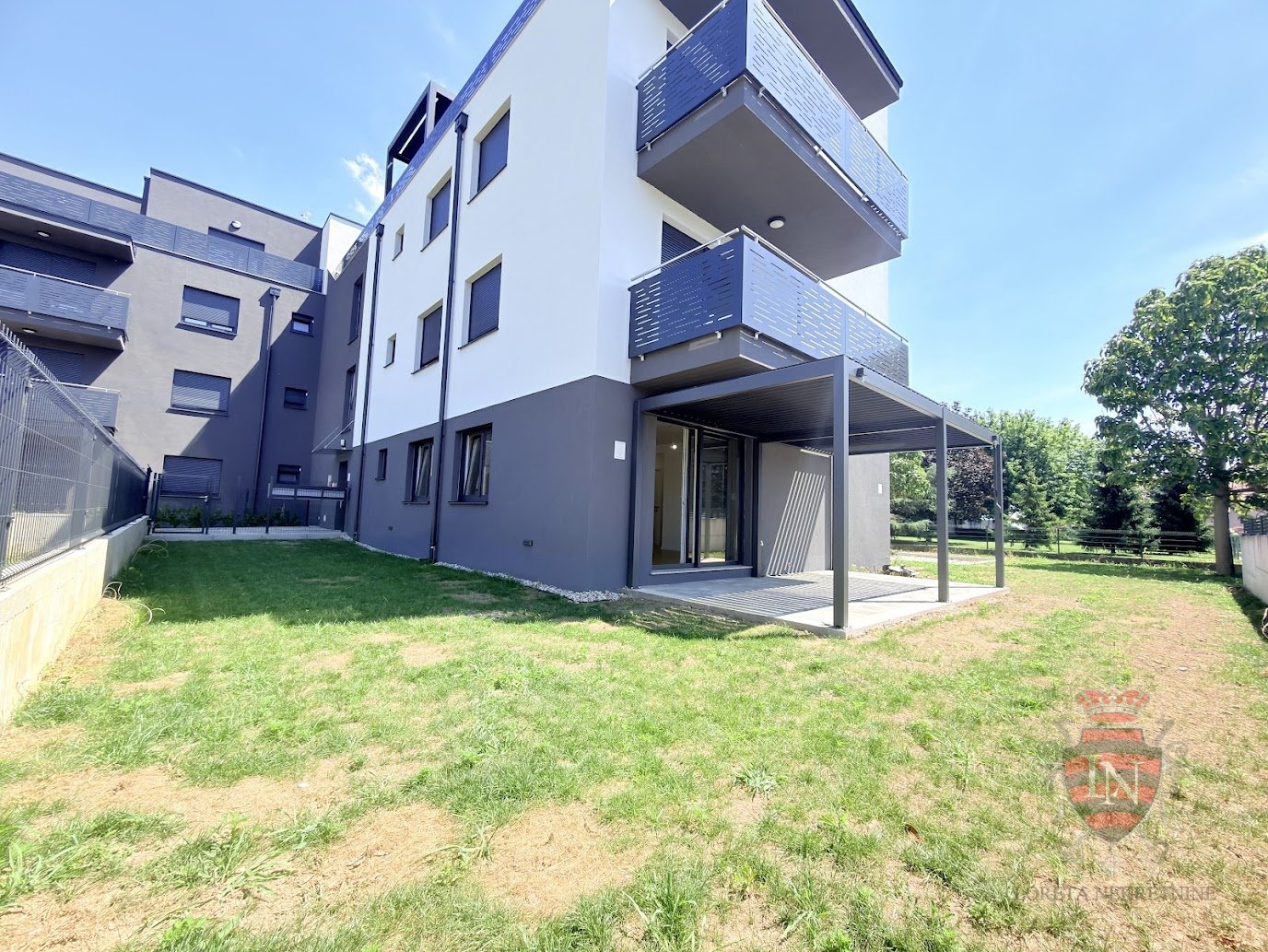 Locaux commerciaux À louer - Grad Zagreb Novi Zagreb - Istok