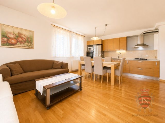 Appartement À louer - Grad Zagreb Stenjevec - foto 3/31