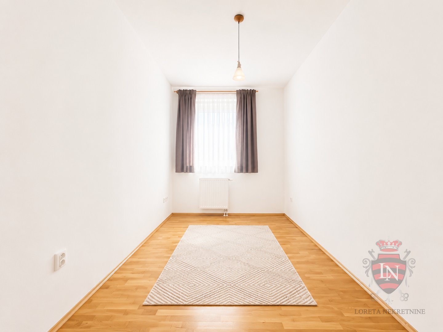 Appartement À louer - Grad Zagreb Stenjevec