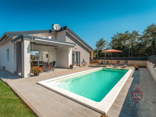 Maison à vendre 118 m² – Marčana