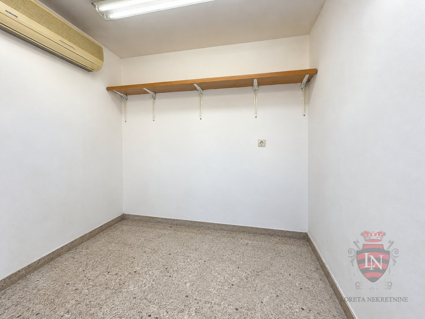 Poslovni prostori Za najem - Zagrebačka županija Velika Gorica - Okolica