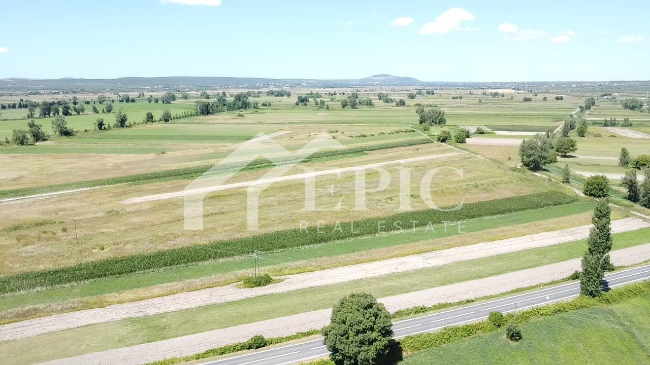 Parcela Naprodaj - Zadarska Polača