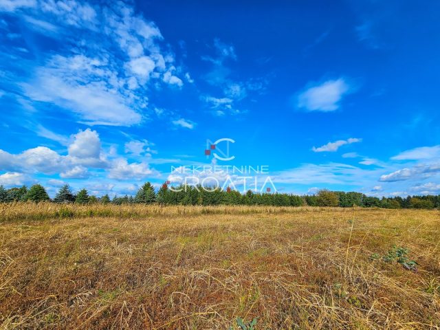 Pozemok na predaj 4228 m² – Varaždin