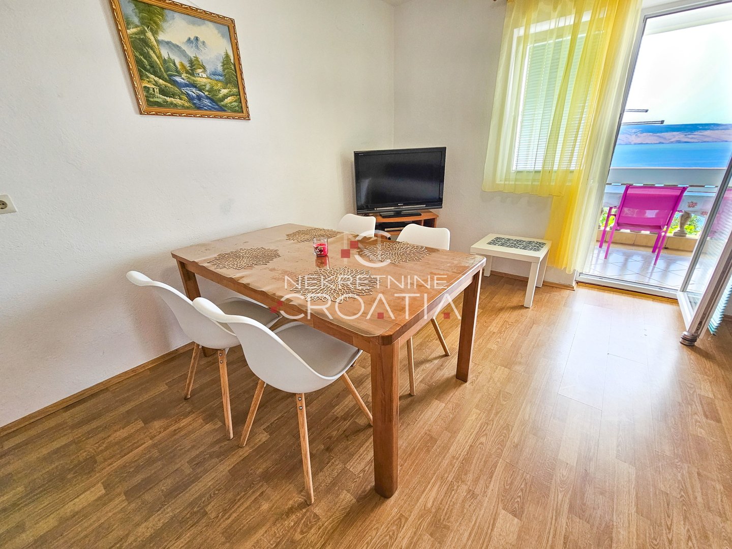 Flat For sale - Ličko-senjska Prizna
