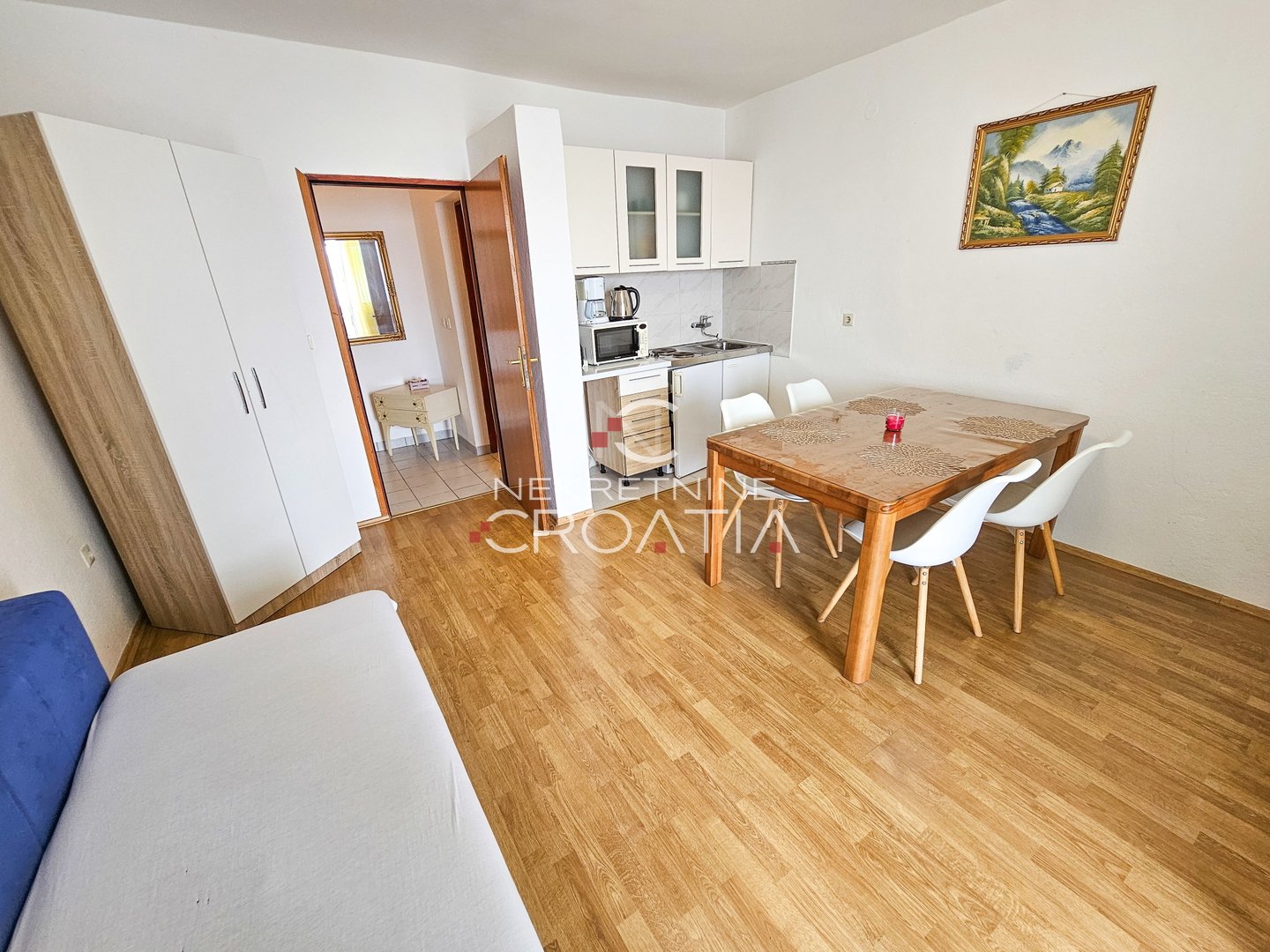 Flat For sale - Ličko-senjska Prizna