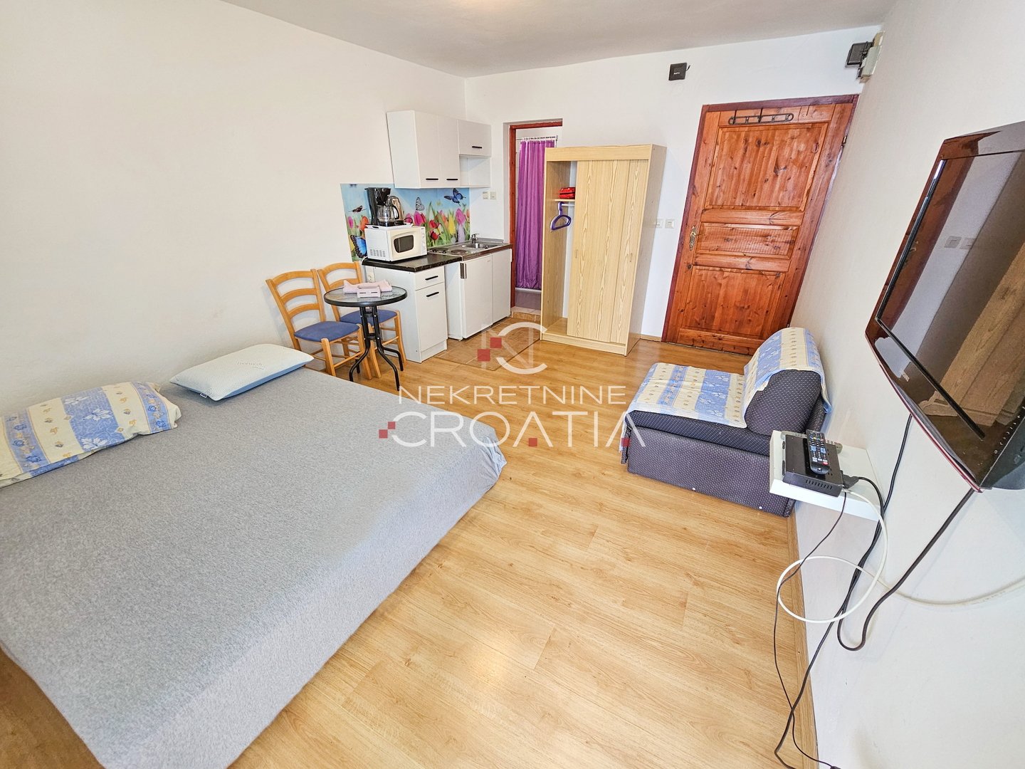 Flat For sale - Ličko-senjska Prizna