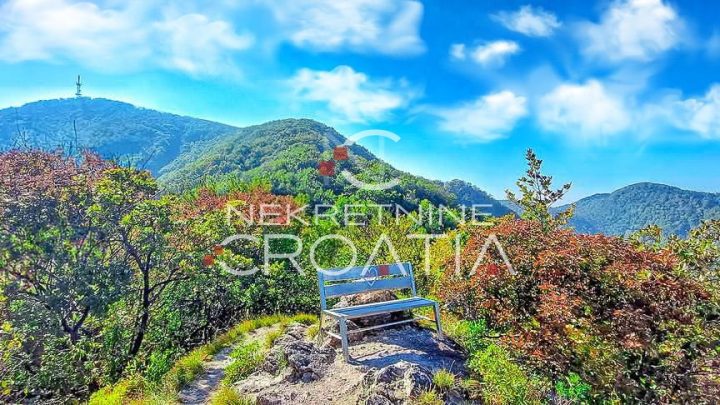 Parcela na predaj 11142 m² – Ivanec