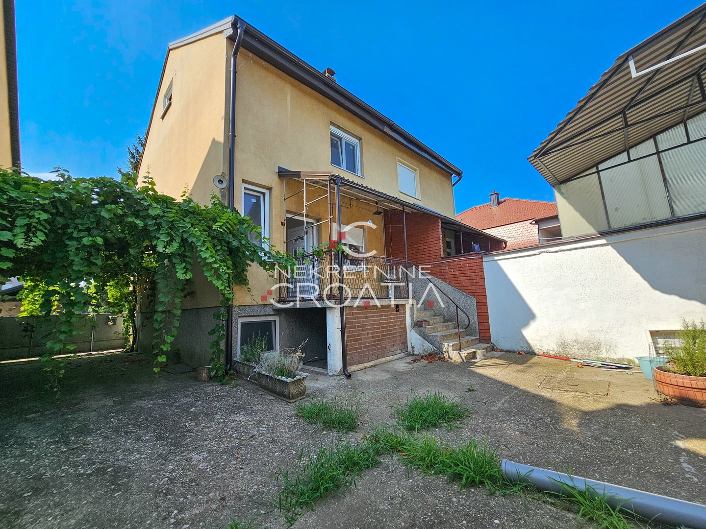 Business premises For sale - Varaždinska Centar