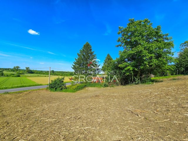 Terrain à vendre 1306 m² – Beretinec
