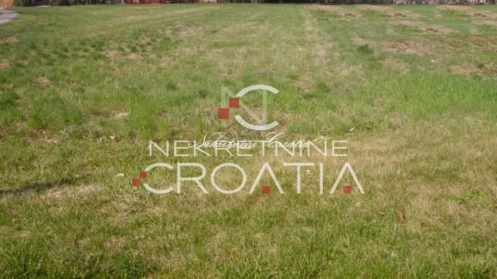 Parcela na predaj 18288 m² – Maruševec
