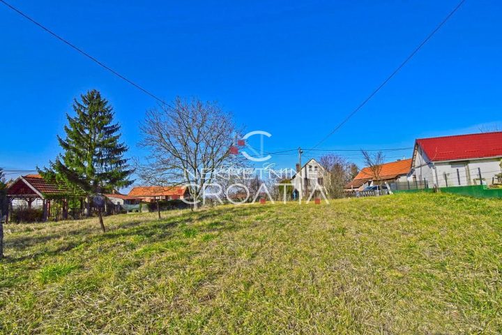 Parcela na predaj 1702 m² – Sveti Ilija