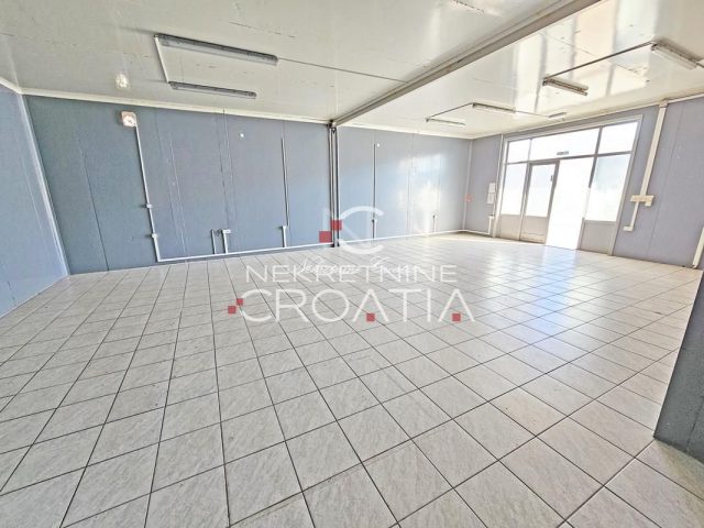 Locaux commerciaux à vendre 219 m² – Varaždin