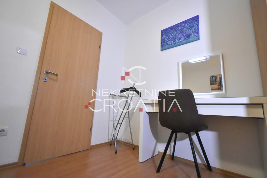 Maison À vendre - Splitsko-dalmatinska Seget Donji