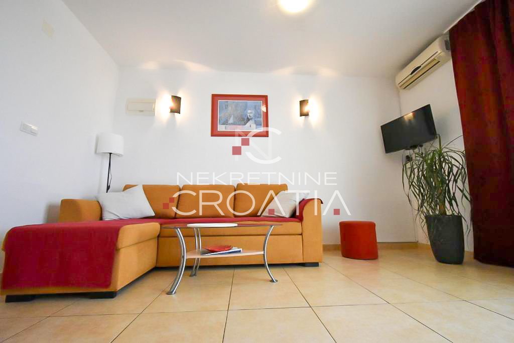 Maison À vendre - Splitsko-dalmatinska Seget Donji
