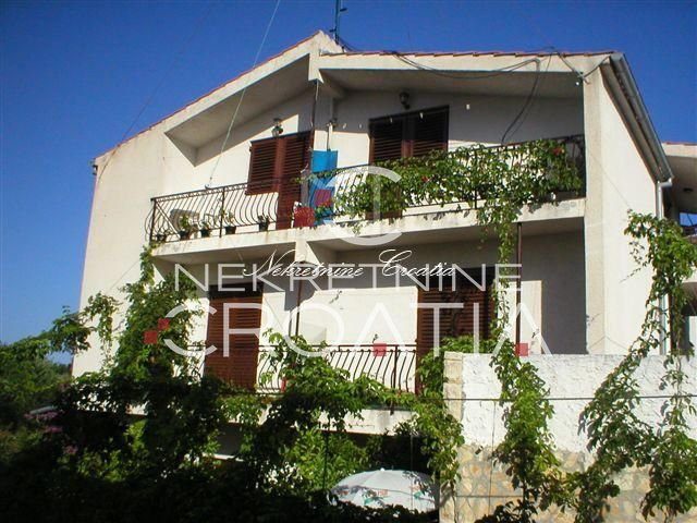 Dom na predaj 400 m² – Murter