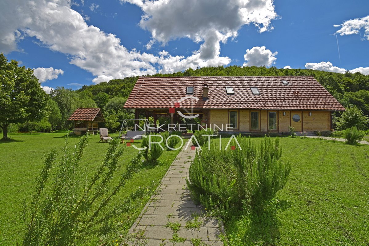 Dom Na predaj - Varaždinska Ivanečka željeznica - foto 1/29